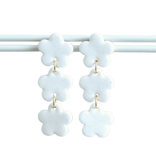 Boucles d’oreilles Laya blanche paillettes
