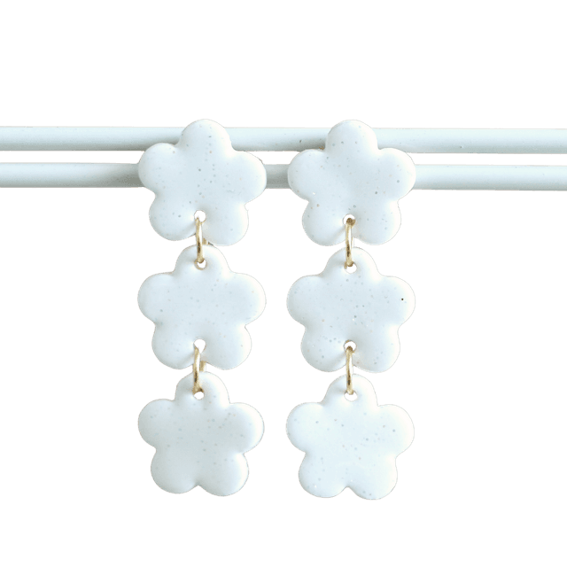 Boucles d’oreilles Laya blanche paillettes